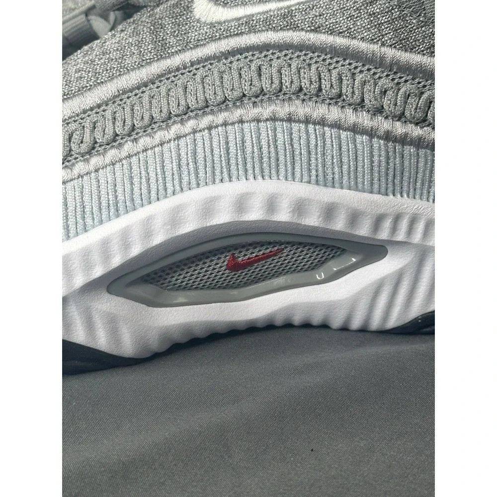 Nike cosmic unity